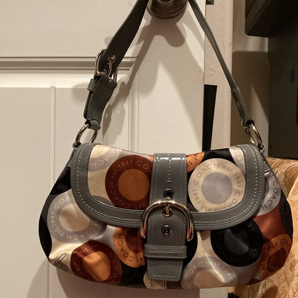 Coach purse LQQK - Picture 4 of 7